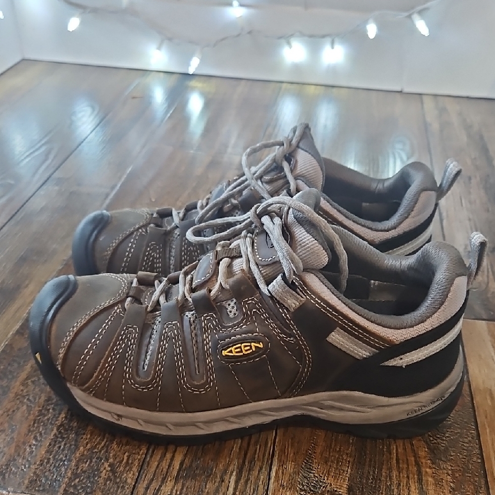 KEEN Womens Dark Brown Steel Toe Work Shoes‎